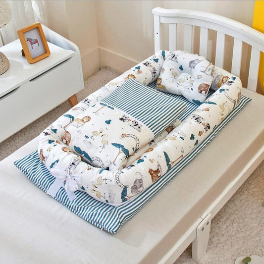Portable Baby Crib - Complete Sleep Solution with Removable Bedding