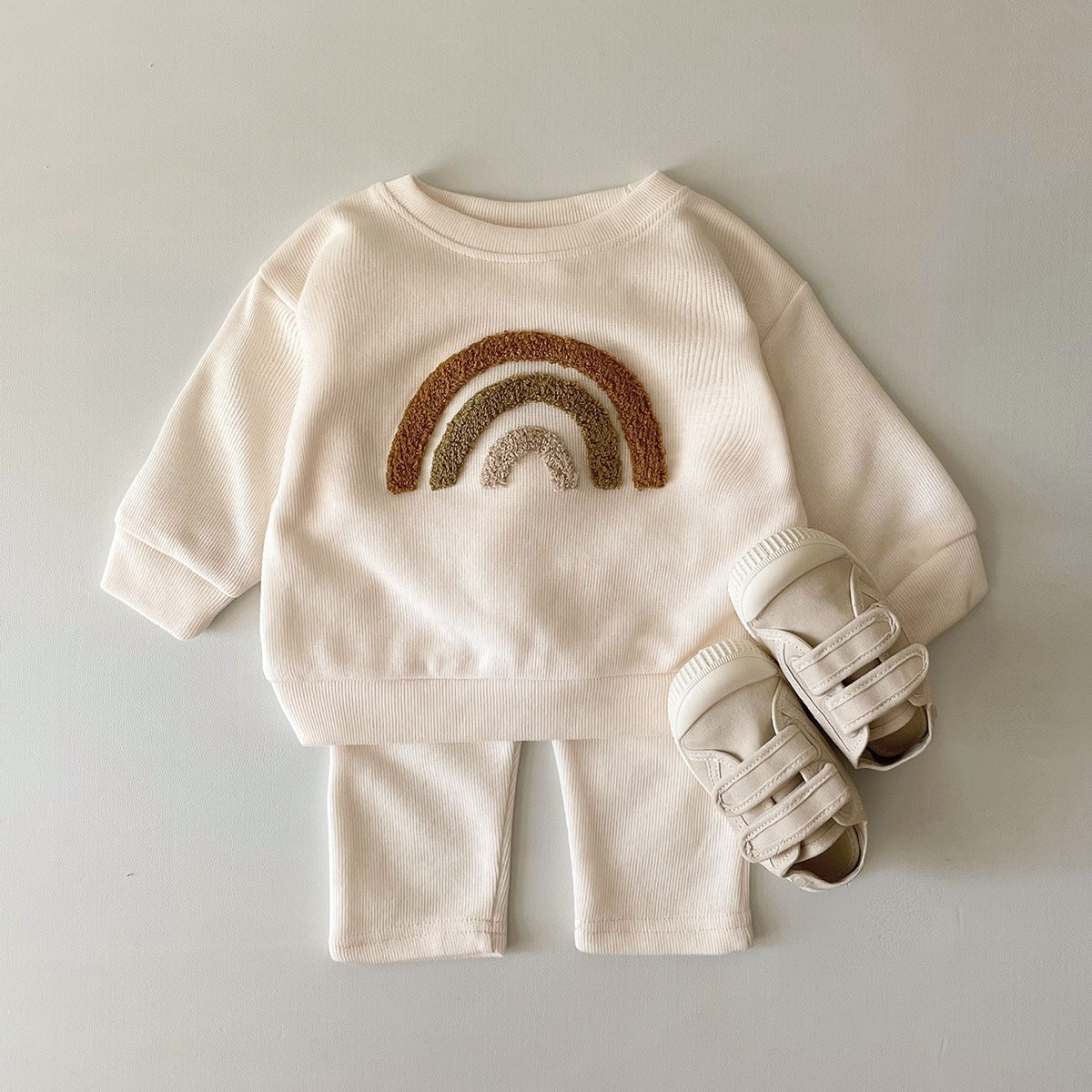 Letter Print Cozy Set - Korean Style Cotton Outfit for Little Scholars