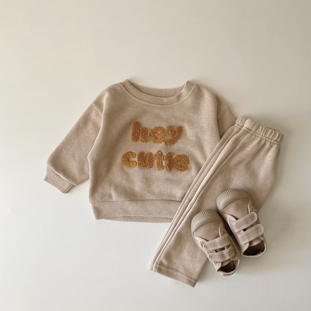 Letter Print Cozy Set - Korean Style Cotton Outfit for Little Scholars