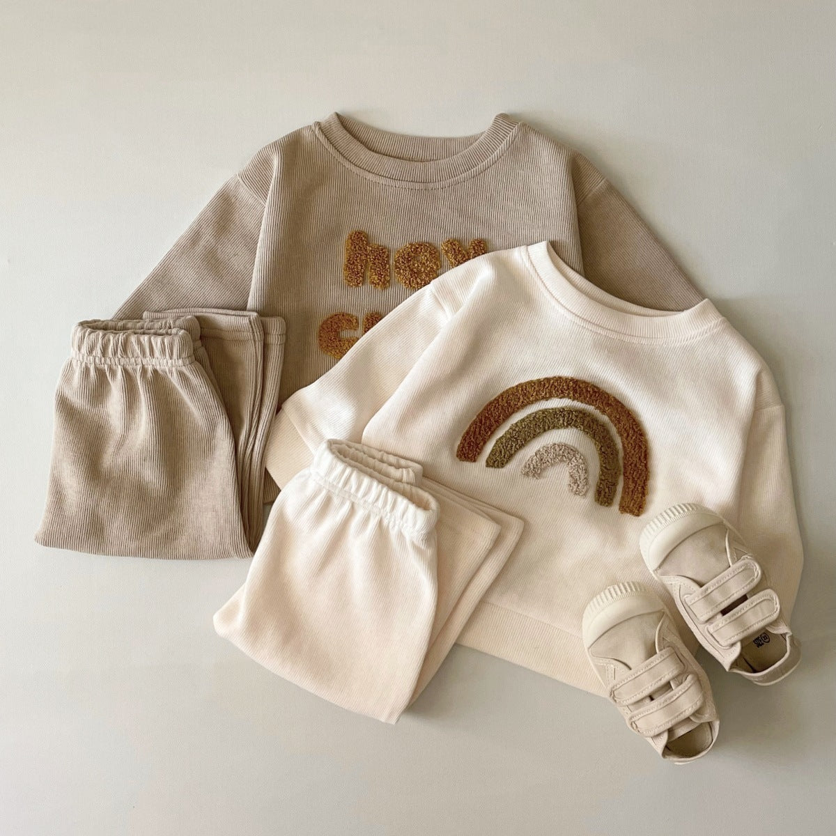 Letter Print Cozy Set - Korean Style Cotton Outfit for Little Scholars
